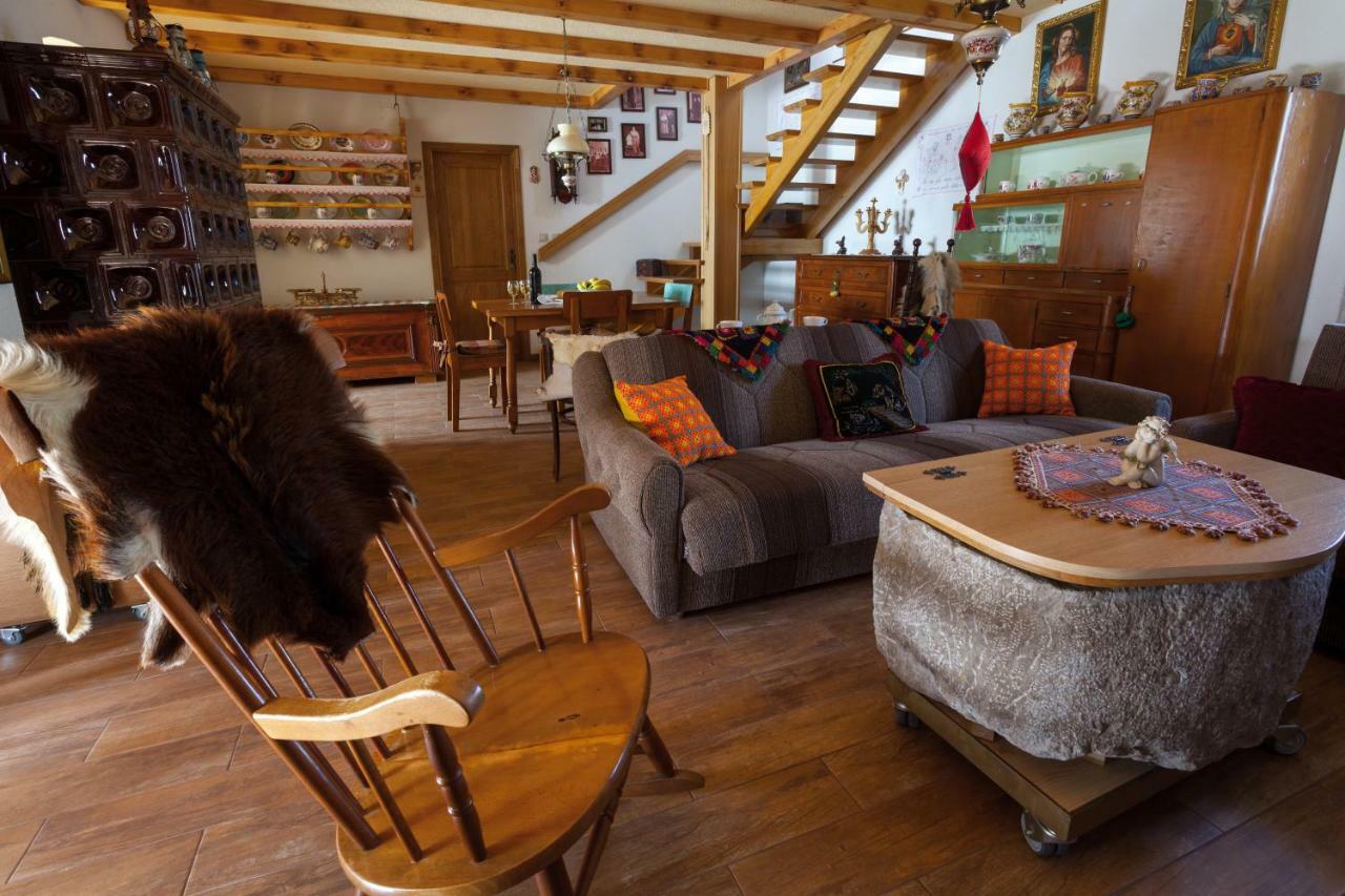 Country Villa St Anton Малинська Екстер'єр фото