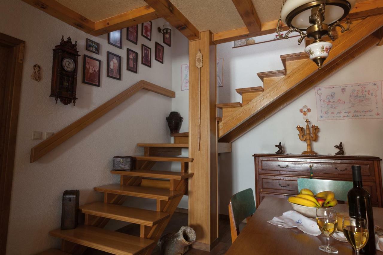 Country Villa St Anton Малинська Екстер'єр фото