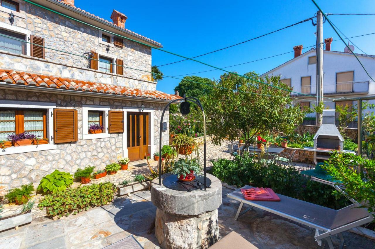 Country Villa St Anton Малинська Екстер'єр фото